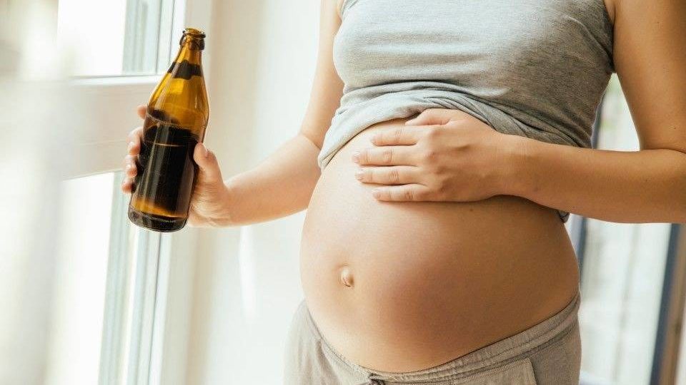 Алкоголь во время беременности: можно ли, и в какой дозировке
